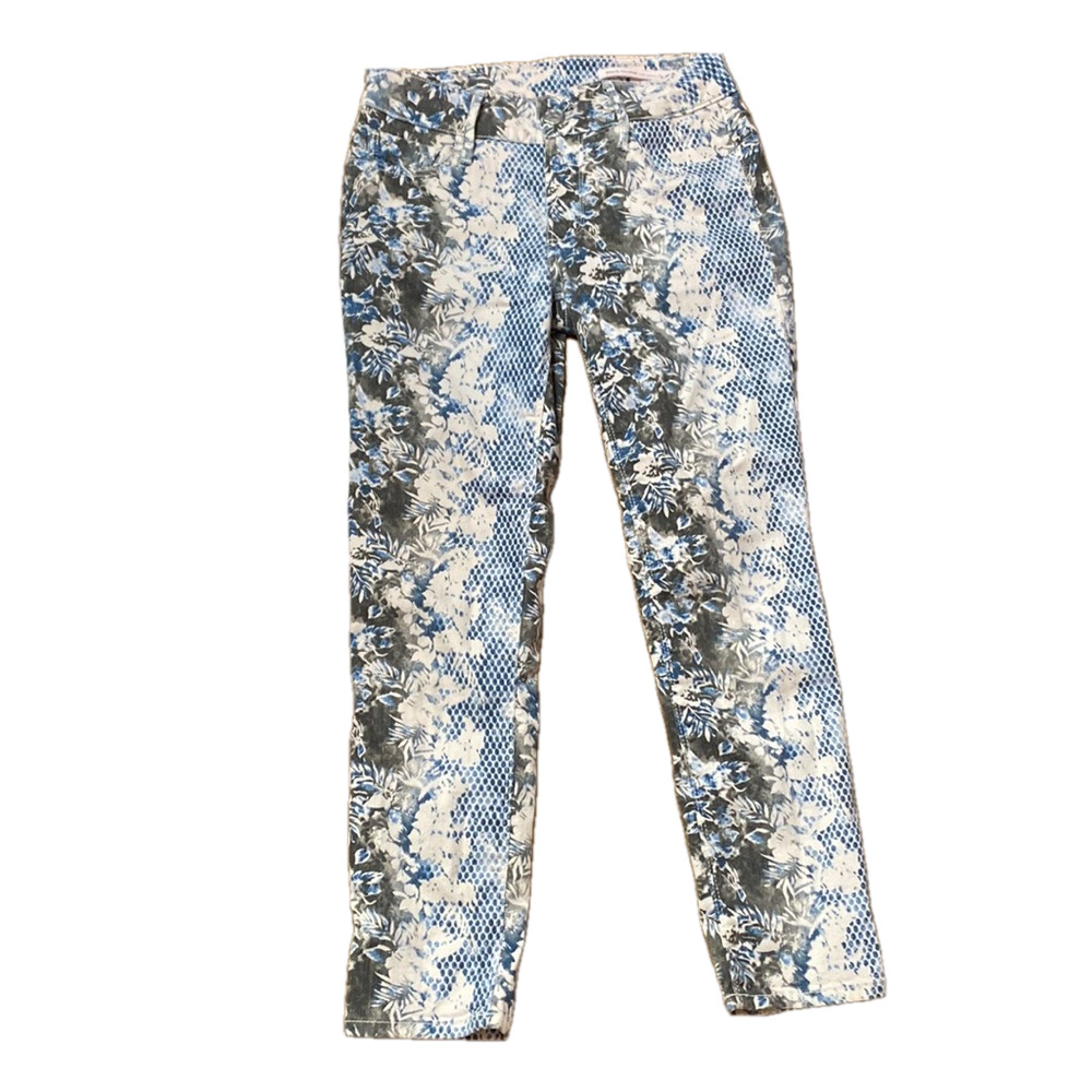 🌷 Black Orchid 🌷Floral Print Pants